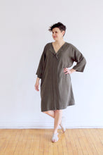 Load image into Gallery viewer, Edie Tencel™ Lyocell Dress - Olive (size XL)
